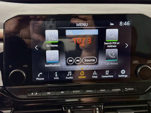 Used 2025 Nissan Pathfinder Platinum AWD/4WD image 16