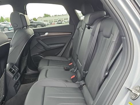 Certified 2023 Audi Q5 2.0T Premium Plus AWD/4WD image 12