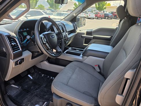 Used 2015 Ford F150 XLT w/ FX4 Off-Road Package AWD/4WD image 12