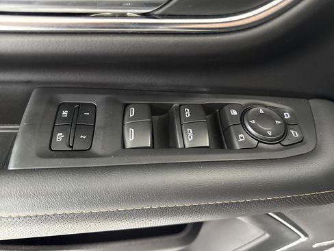 Used 2023 GMC Yukon AT4 w/ AT4 Premium Plus Package image 27