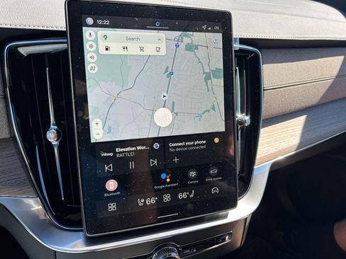 New 2026 Volvo XC90 B6 Plus w/ Protection Package Premier image 31