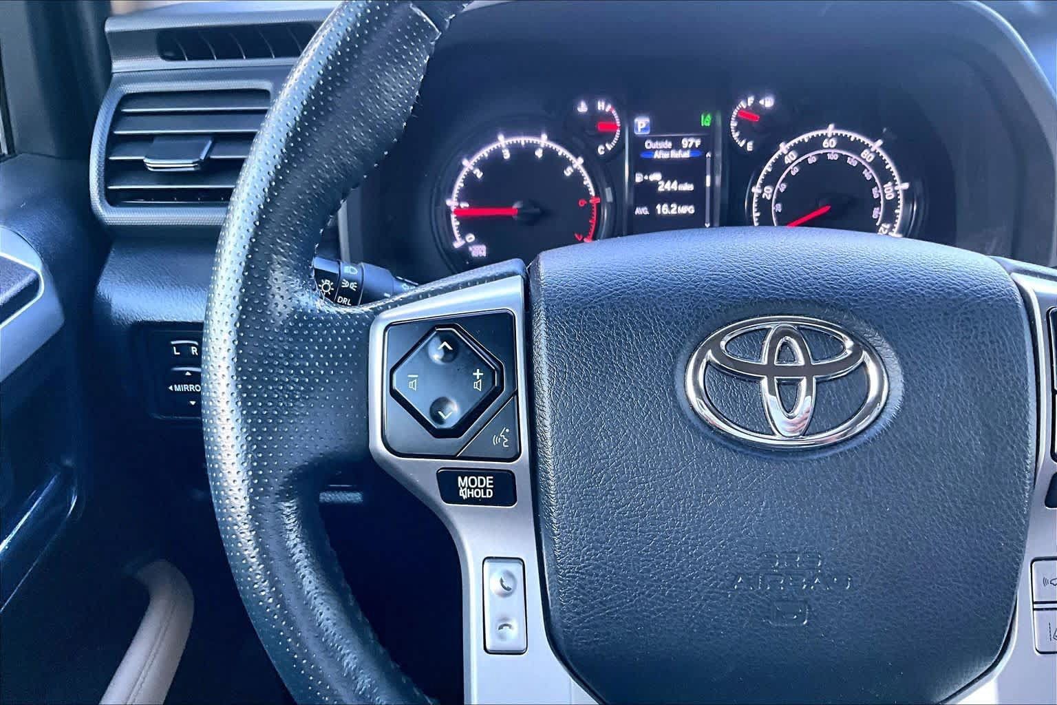 Used 2023 Toyota 4Runner SR5 Premium w/ Moonroof Package RWD image 24