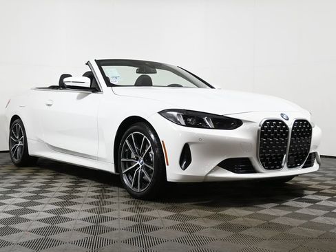 New 2026 BMW 430i xDrive Convertible w/ Premium Package image 17