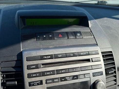 Used 2010 MAZDA MAZDA5 Sport image 20