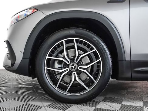 Certified 2022 Mercedes-Benz EQB 300 4MATIC image 6