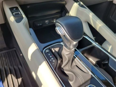 Used 2025 Kia Telluride S image 30