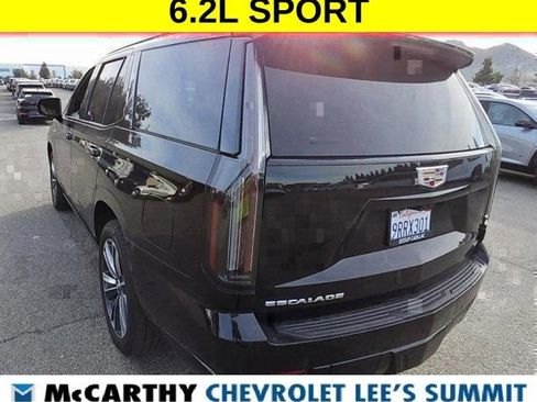 Used 2025 Cadillac Escalade Sport w/ Touring Package image 3