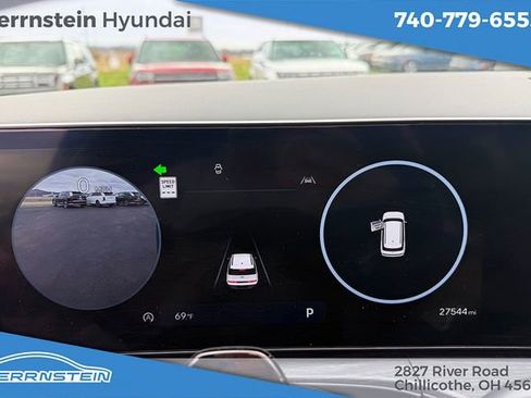 Used 2025 Hyundai Santa Fe Limited image 17