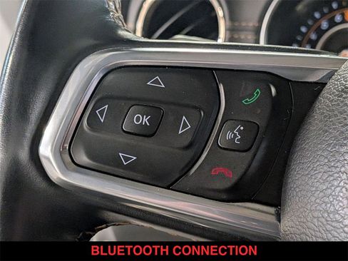 Used 2021 Jeep Gladiator Overland image 16