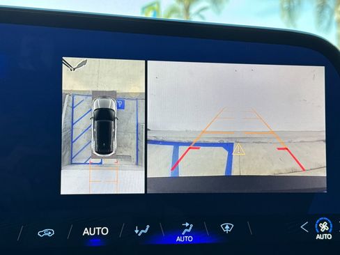 New 2025 Chevrolet Blazer EV LT image 20