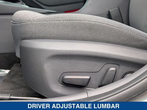 Used 2022 Hyundai Ioniq SE FWD image 22