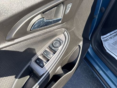 Used 2025 Chevrolet Malibu LT image 20