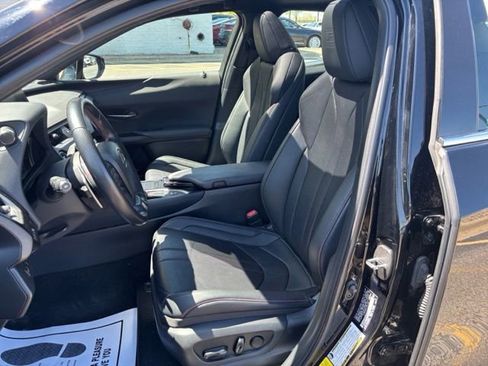 Used 2020 Lexus UX 250h F Sport w/ F Sport Premium Package AWD/4WD image 23