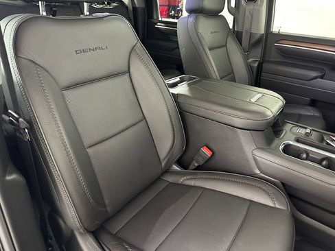 Used 2026 GMC Sierra 2500 Denali w/ Max Trailering Package AWD/4WD image 32