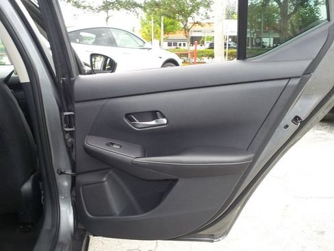 Used 2020 Nissan Sentra S FWD image 22