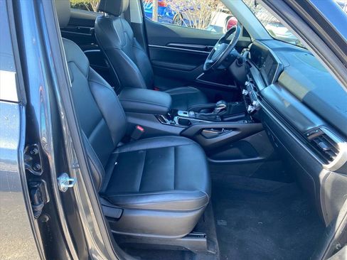 Used 2023 Kia Telluride S w/ S Sunroof Package image 29