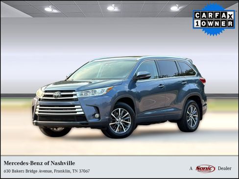 Used 2018 Toyota Highlander XLE AWD/4WD image 1