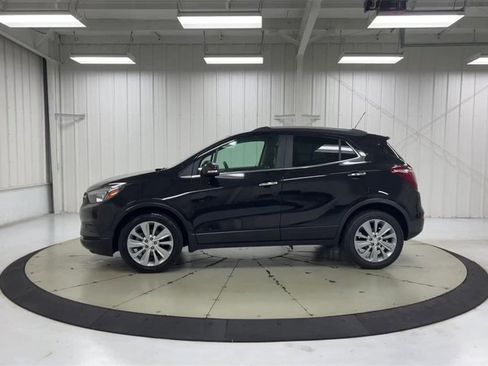Used 2019 Buick Encore Preferred image 5