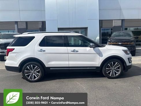 Used 2017 Ford Explorer Platinum AWD/4WD image 20