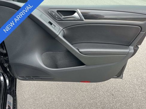 Used 2013 Volkswagen GTI Driver's Edition FWD image 25