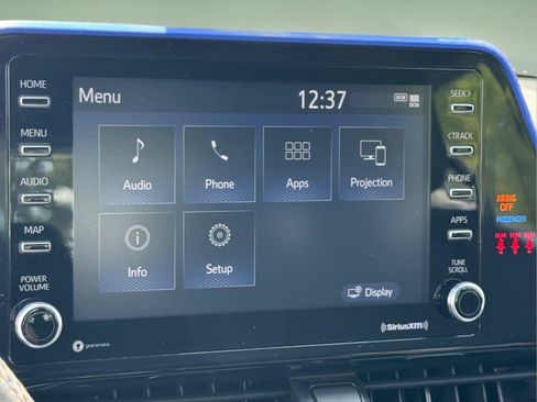 Used 2021 Toyota C-HR XLE FWD image 27