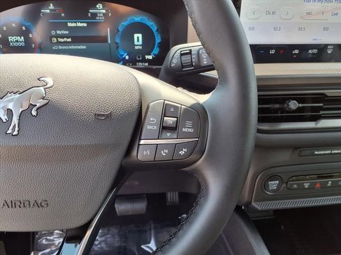 Used 2025 Ford Bronco Sport Big Bend w/ Convenience Package image 15