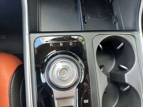 New 2026 Kia Carnival EX image 43