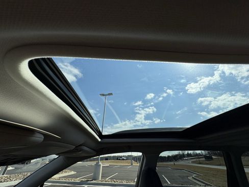 Certified 2023 Subaru Forester Premium w/ Popular Package #2 image 26