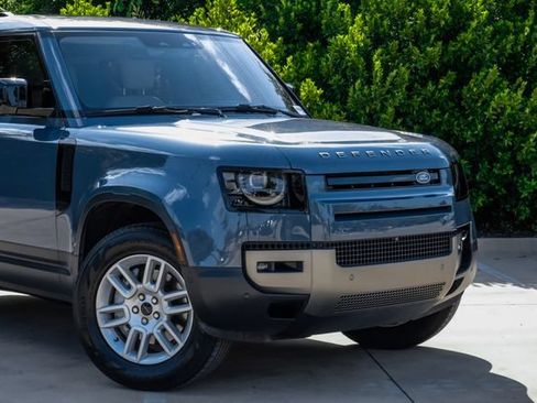 Used 2026 Land Rover Defender 110 S AWD/4WD image 6