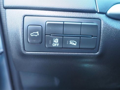 Used 2022 MAZDA CX-9 Touring image 16