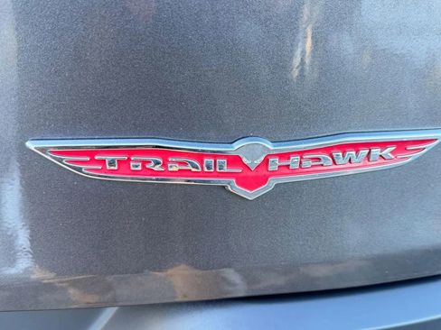 Used 2017 Jeep Cherokee Trailhawk w/ Cold Weather Group image 42