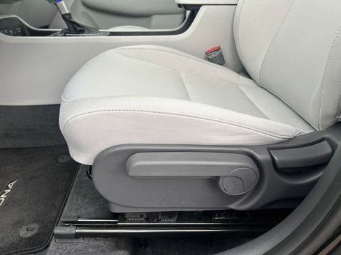 Used 2026 Hyundai Kona SEL Sport AWD/4WD image 14