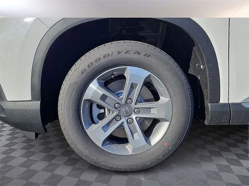 New 2025 Honda Pilot EX-L image 5