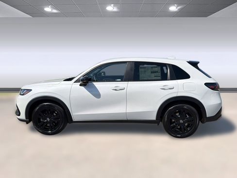 New 2026 Honda HR-V Sport image 2