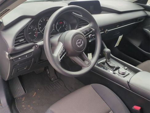 Certified 2025 MAZDA MAZDA3 s w/ Black Accent Package image 13