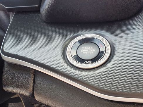 Used 2023 Jeep Grand Cherokee L Laredo AWD/4WD image 15