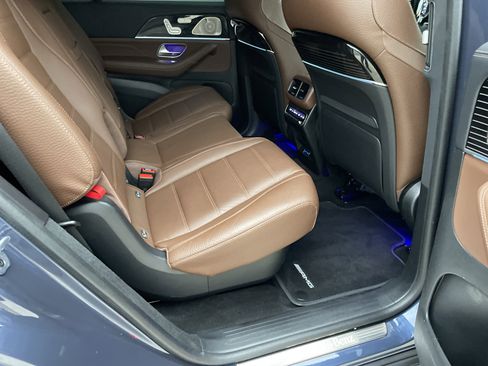 Certified 2025 Mercedes-Benz GLS 450 4MATIC image 46