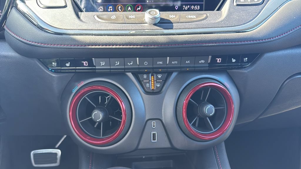 Used 2019 Chevrolet Blazer RS AWD/4WD image 26