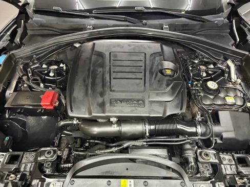 Used 2018 Jaguar F-PACE Prestige AWD/4WD image 43