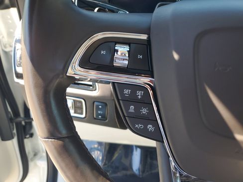 Used 2024 Lincoln Navigator Black Label image 22