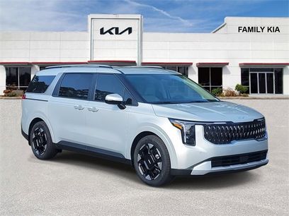 New 2026 Kia Carnival EX