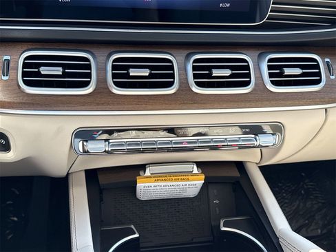 New 2025 Mercedes-Benz GLE 350 image 29