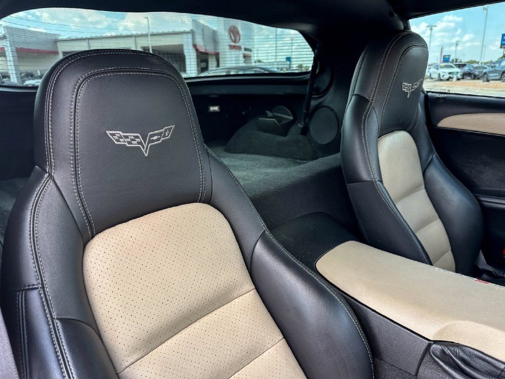 Used 2011 Chevrolet Corvette Grand Sport w/ Preferred Equipment Group RWD image 18