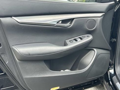 Certified 2025 INFINITI QX50 Pure AWD/4WD image 18