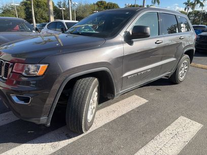 Used 2019 Jeep Grand Cherokee Laredo