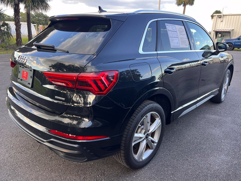 Used 2022 Audi Q3 2.0T Premium Plus w/ Premium Plus Package AWD/4WD image 4