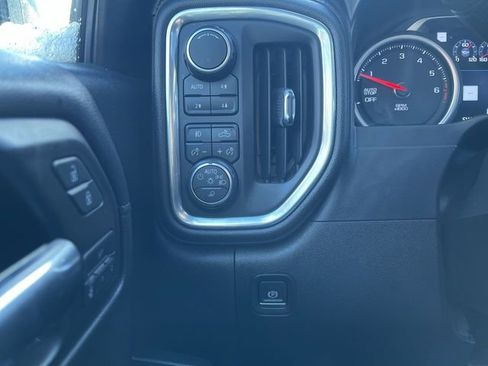 Used 2019 Chevrolet Silverado 1500 High Country w/ Z71 Off-Road Package image 19