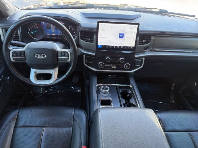 Used 2022 Ford Expedition XLT RWD image 13