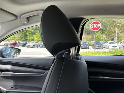 Used 2026 MAZDA MAZDA3 2.5 S Sedan w/ Preferred Pkg FWD image 16