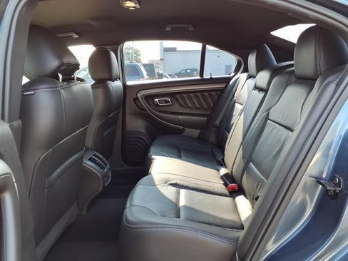 Used 2019 Ford Taurus SEL w/ Equipment Group 201A FWD image 8